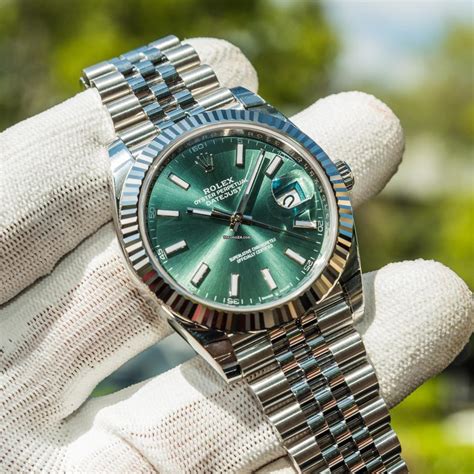 rolex con cinturino estivo|Acquista Rolex Jubilee su Chrono24.